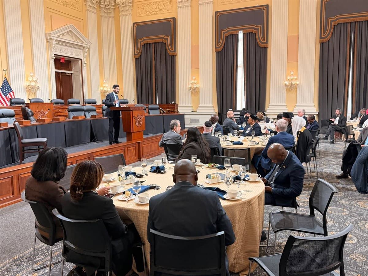 BAPS Engages in Interfaith Dialogue at Muslim World League’s Faith, Leadership, and Global Coexistence Capitol Hill Gathering